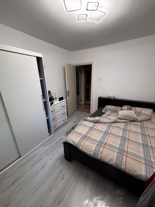 Vand apartament 2 camere 50 m2 Dr Taberei