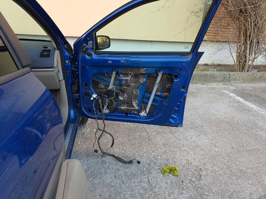 Montaj subwoofer auto, difuzoare, izolari fonice