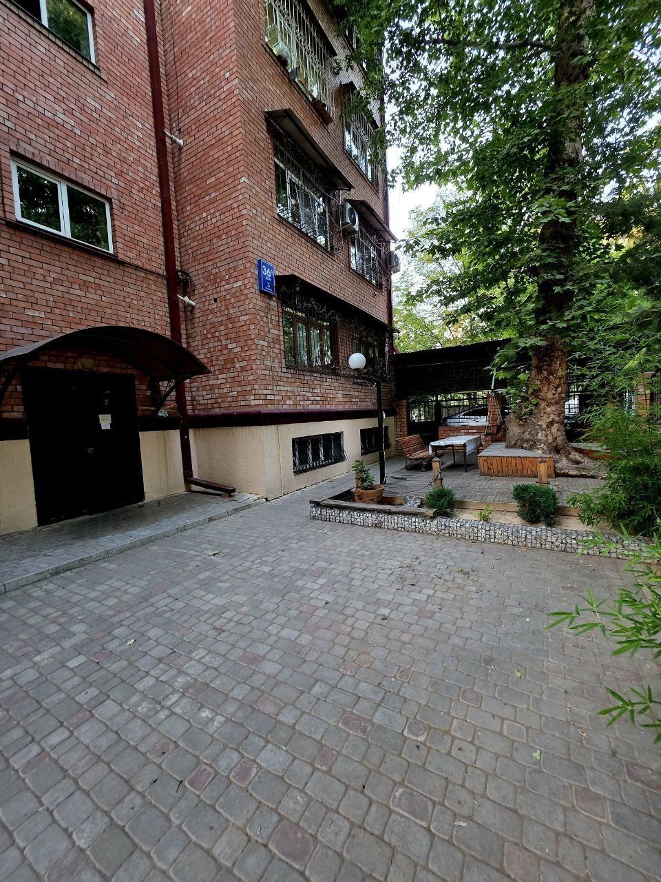 Novostroyka 1/1/5 [Oбщ.пл-42м²] Метро Хамза 3 минут С ремонтом‼️