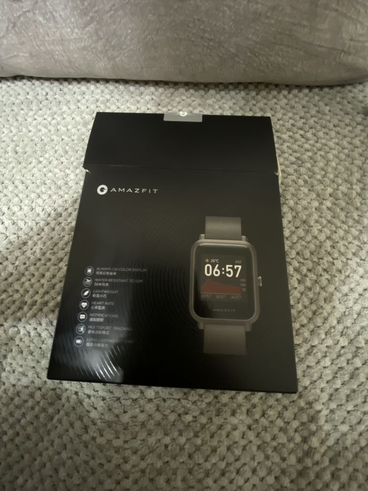 Часы Amazfit Bip s Lite