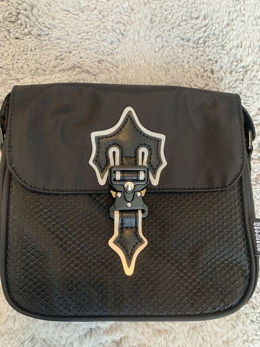TRAPSTAR Bag Reflective /Трапстар чанта светлоотразителна