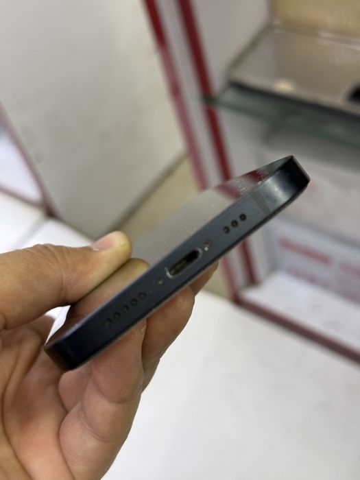 iphone 12 idial holatda 128 gb karopka dakument