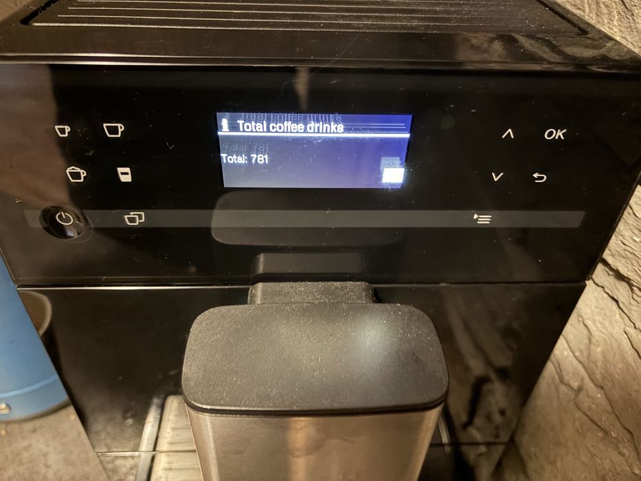 Кафемашина Miele CM5