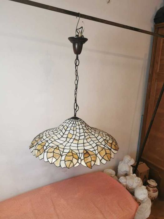 Candelabru tiffany cu lant