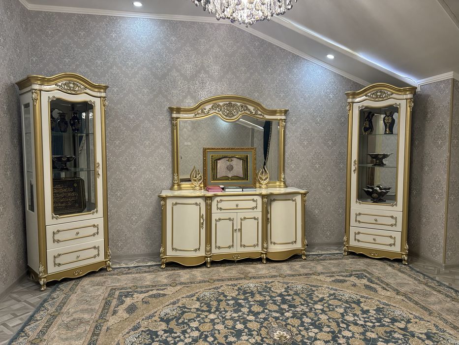 Срочно сотилади камод 2 та пенали билан яхши состоянада