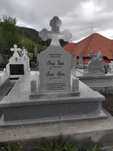 Executam monumente funerare din granit si mozaic