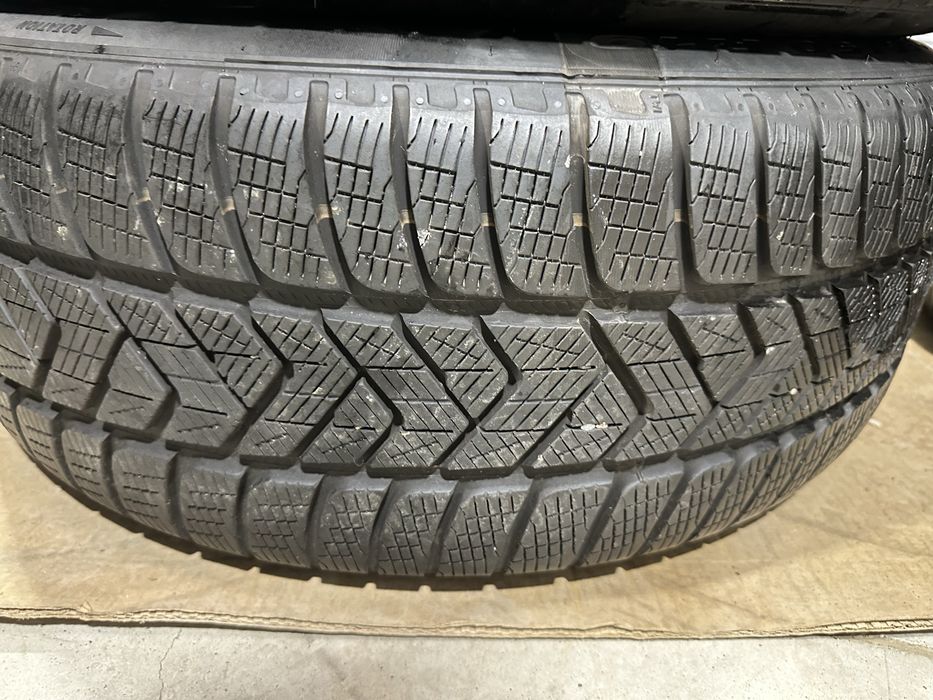 Roti iarna Audi E tron 19 FACTURA 235/55R19 ca si NOI DOT2021