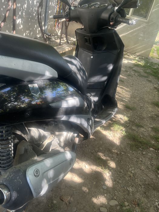 Schimb Peugeot pe Atv minim 250cc