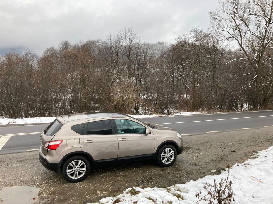 Nissan Qashqai Nissan Qashqai -2014 -Benzina -Automata CVT -Panoramic -Alarma Viper