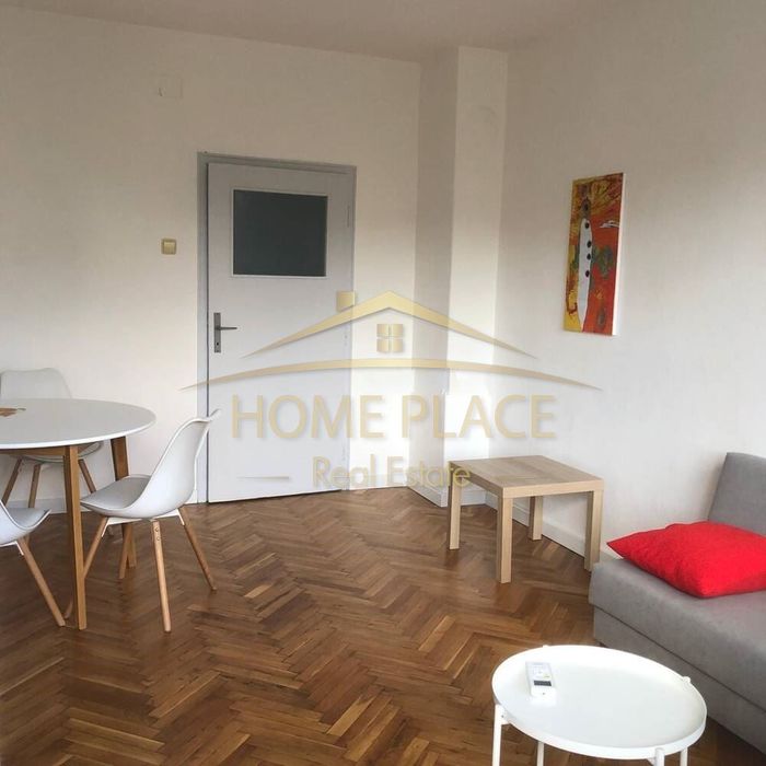 Дава се под наем Двустаен апартамент в Варна, Колхозен пазар - 60 кв.м за 382.5 € - Снимка #1