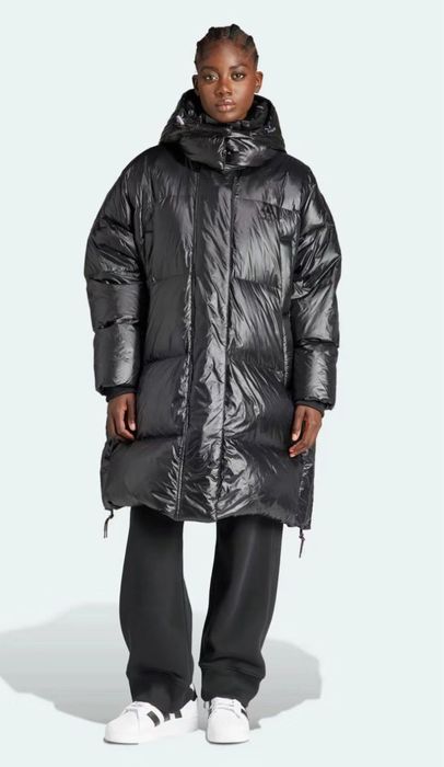 Зимняя куртка женская от Adidas