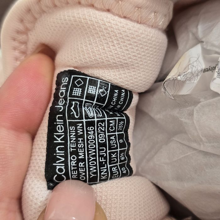 Нови оригинални маратонки на марката Calvin Klein