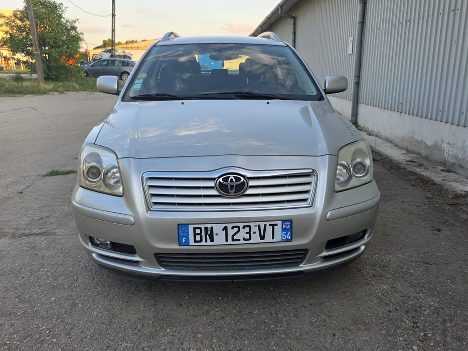 Vind Toyota avensis
