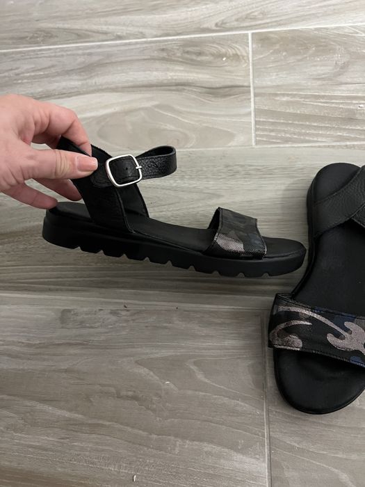 Sandale dama, din piele, marimea 37, purtate putin