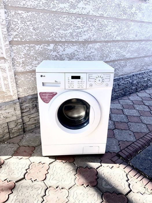 Продам стиральную машинку рабочая с гарантией