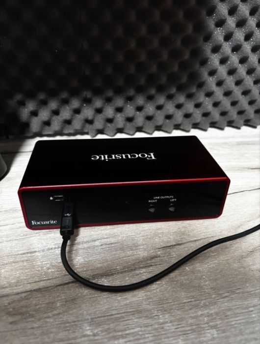 Scarlet 2i2 3rd Placa de sunet