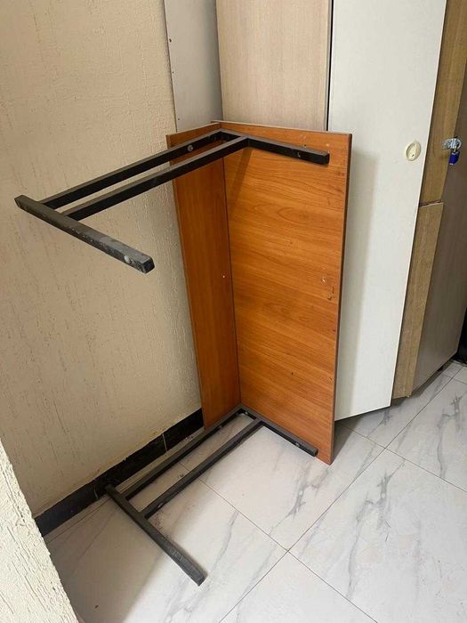 продам бу парту и стулья