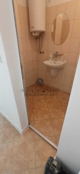 Продава се Двустаен апартамент в Пловдив, Христо Смирненски - 60 кв.м за 2125 €/кв.м - Снимка #8