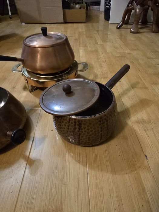 Vase din arama si incalzitor