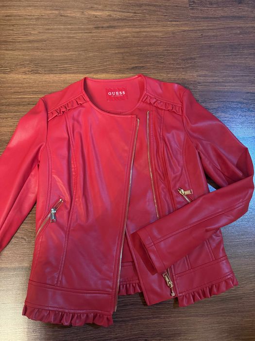 Дамски якета Guess