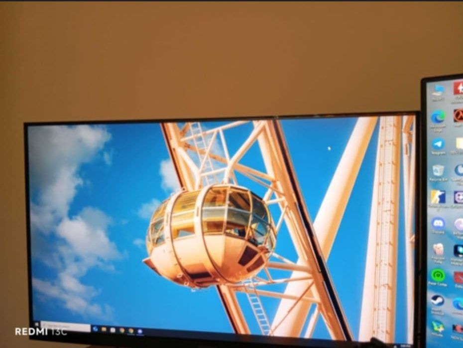 Vând 2 monitoare PC