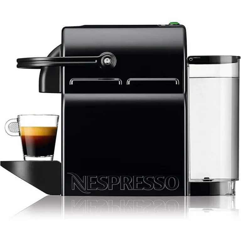 Кафемашина с капсули Nespresso Inissia с аерочино кана за мляко