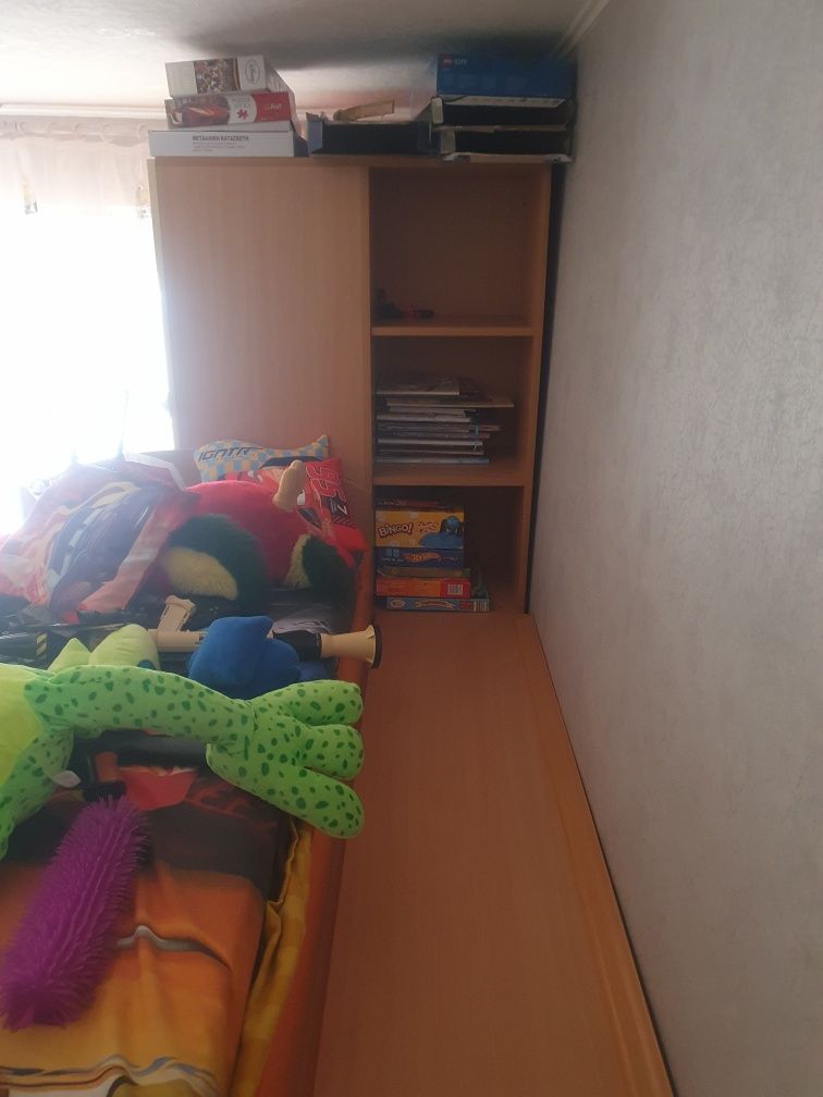 Детско обзавеждане с две легла