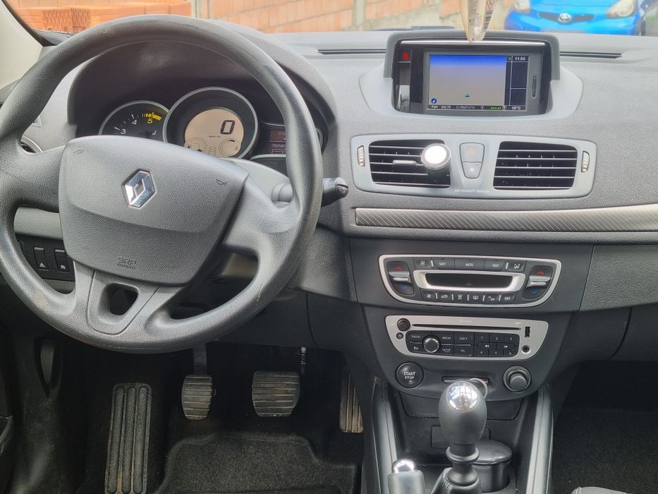Vând Renault megane 3