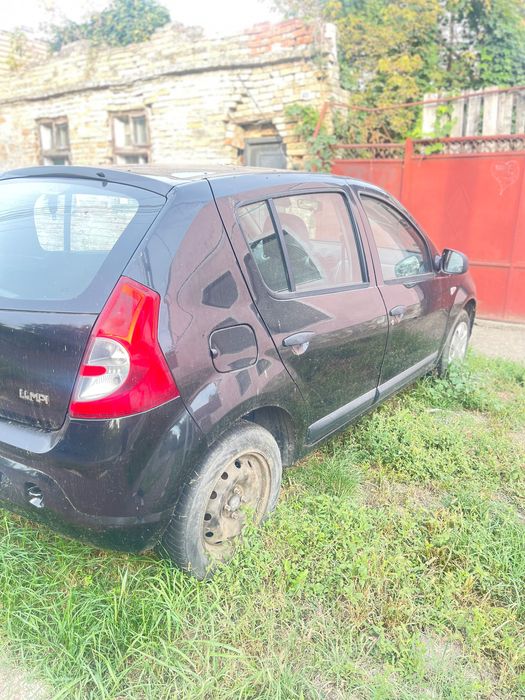 Dacia Sandero 16V
