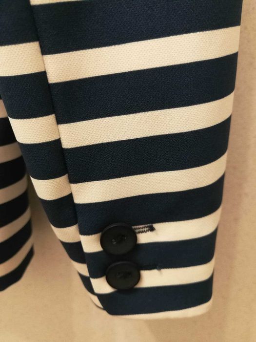 Елегантно Сако Bershka