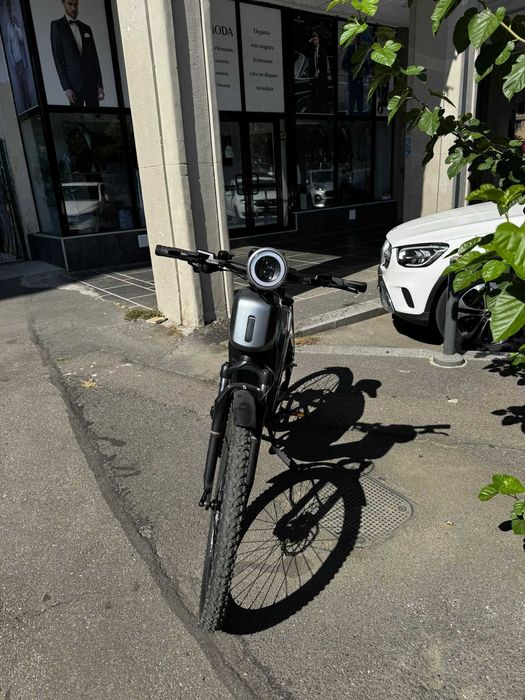 Bicicleta electrica NIU Aero ‒ ideala pentru oras / livrari / plimbari