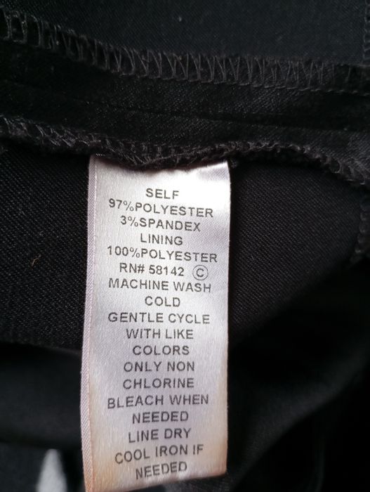 Дамска черна рокля