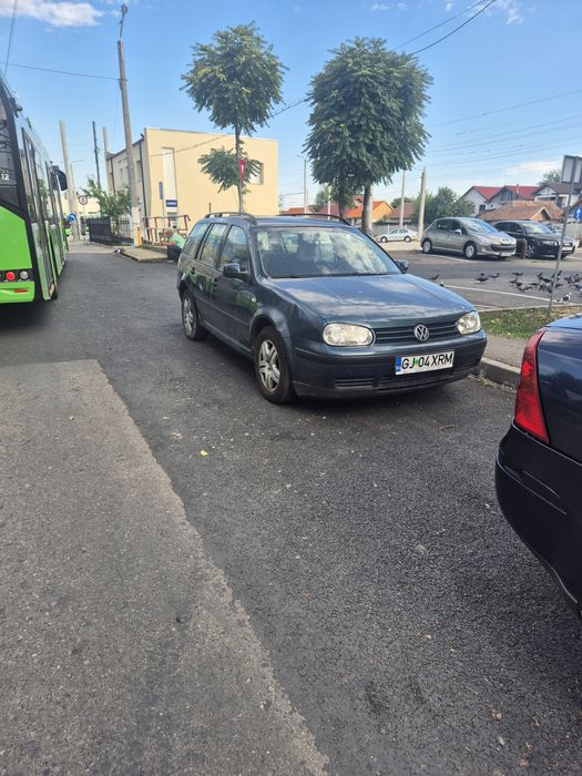 Volkswagen golf 4