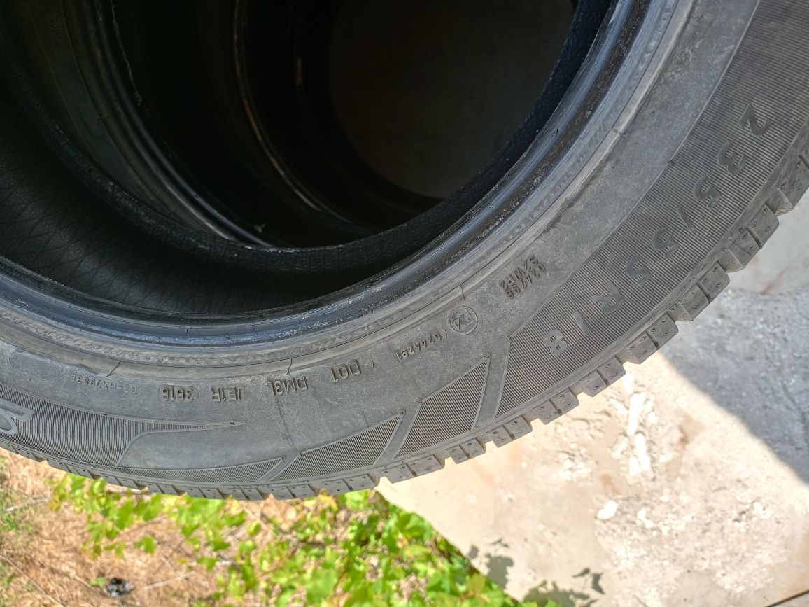 Зимни гуми 4 бр. 235/55 R18