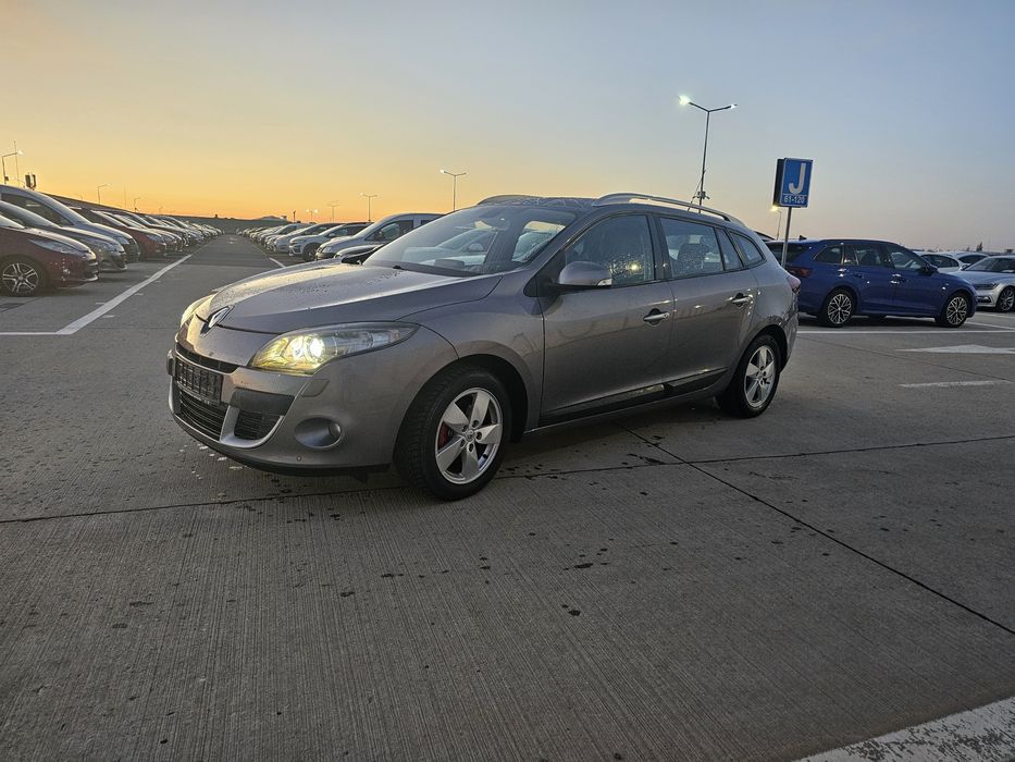 Renault Megane 1.4 benzina cu turbo  ! 130 cp !