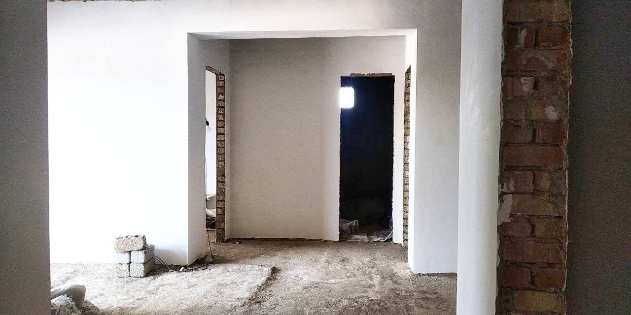 Nazarbek uchaska sotiladi