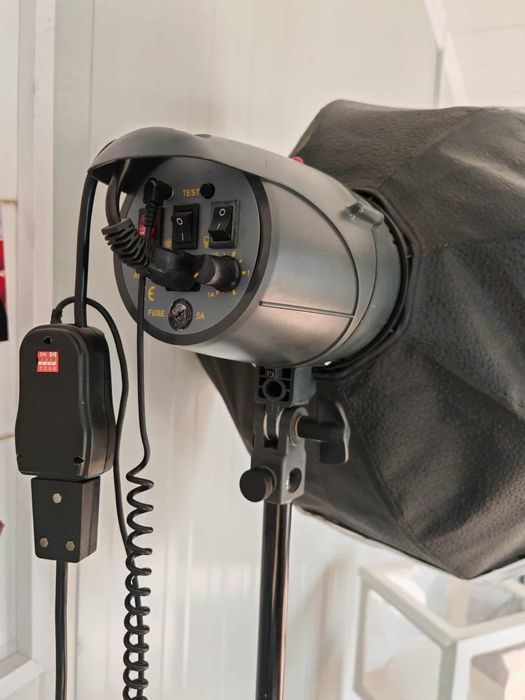 Студийни светкавици 3 бр.