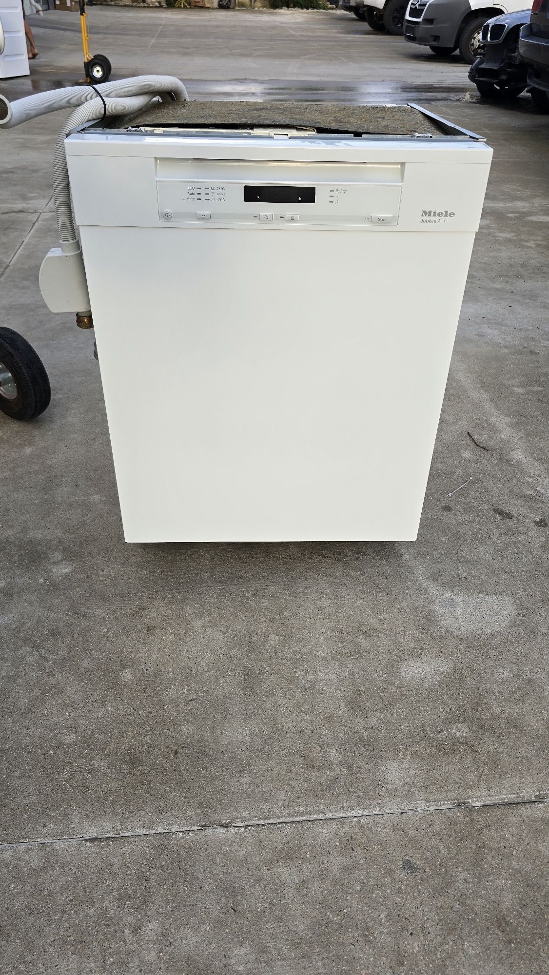 Съдомиялна Miele G6000 SCU
