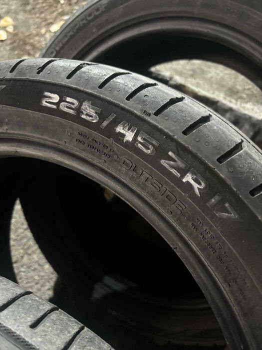 Продавам 4бр гуми летни гумите не са криви без лепенки/225/45/17/