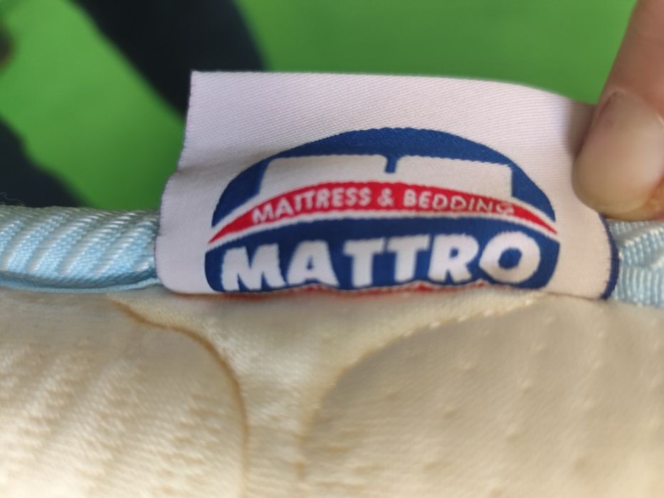 Topper mattro, folosit o singura data