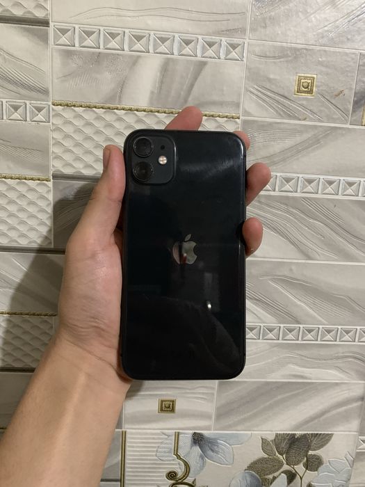 iPhone 11 64 г 24/7