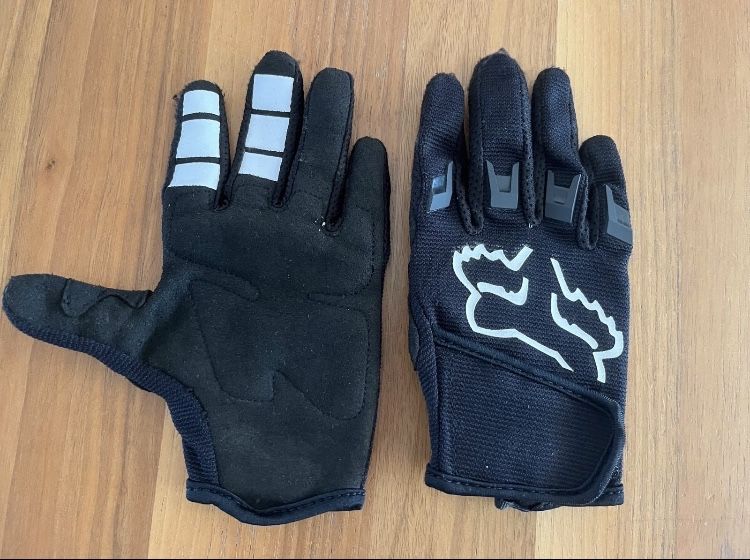 Manusi fox mtb.
