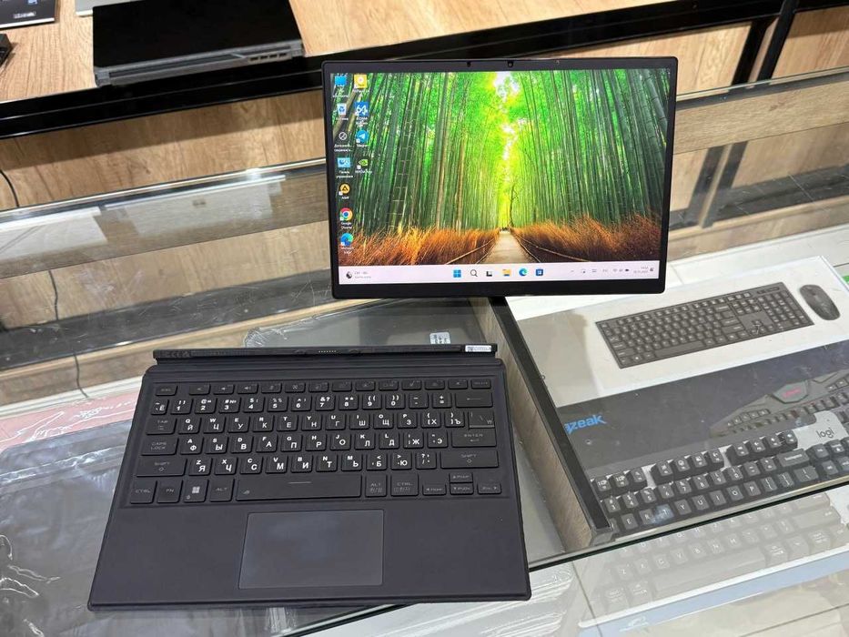 ASUS ROG Flow GZ301ZE Core i9 12900H AMD Radeon RX 6850M XT, GDDR6 12G