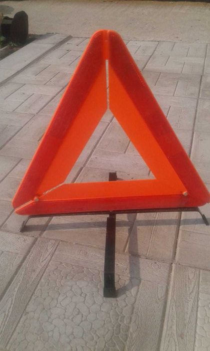 Новый знак аварийной остановки в пластиковом футляре, Италия, Bottari