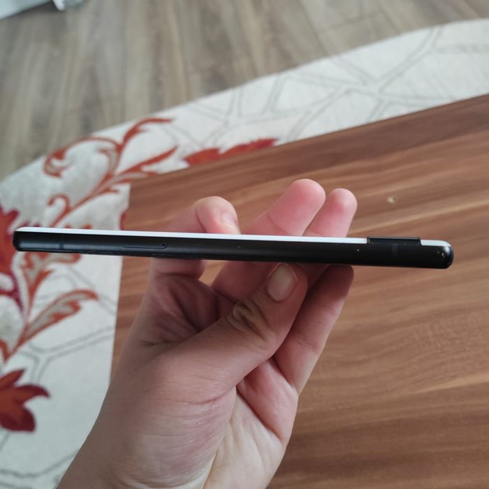 Google Pixel 6a, 128GB, 5G, OLED 6.1" – 599 lei
Google Pixel 6a,