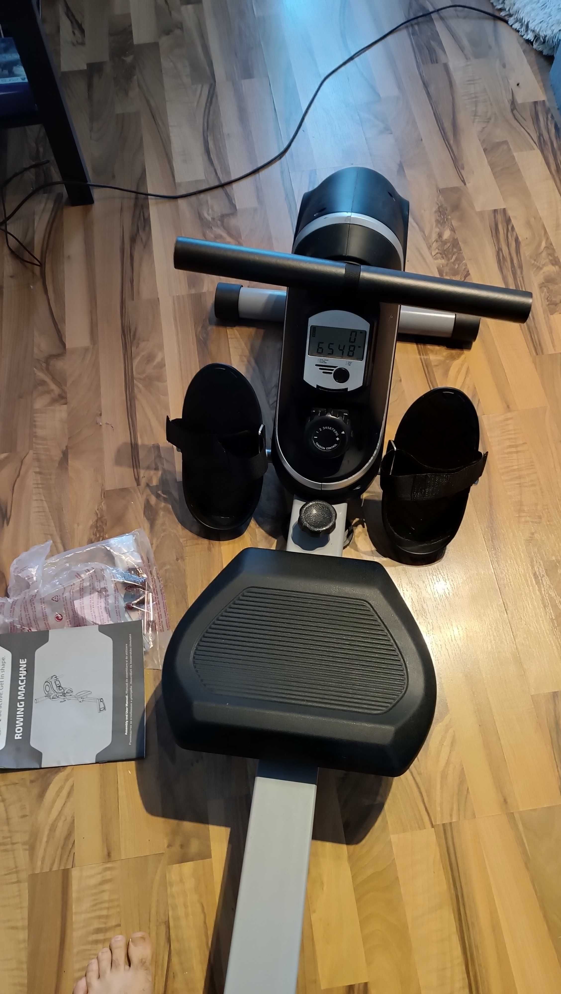 Kondition rowing machine/aparat de vaslit