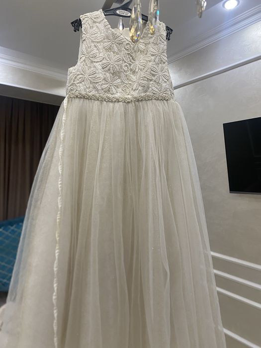 Продается детская платье