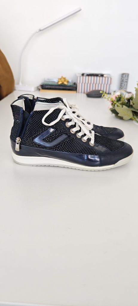 Trainers / ankel snikers Cesare Paciotti 4US mărime 38 piele