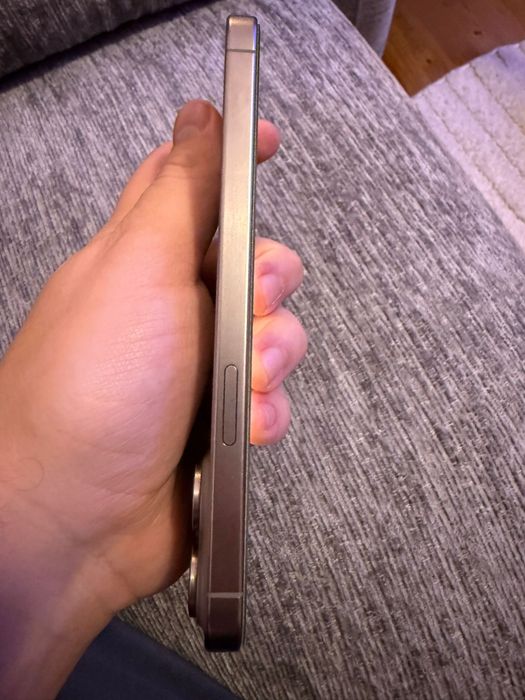 Vand  iPhone 15 Pro Max Impecabil