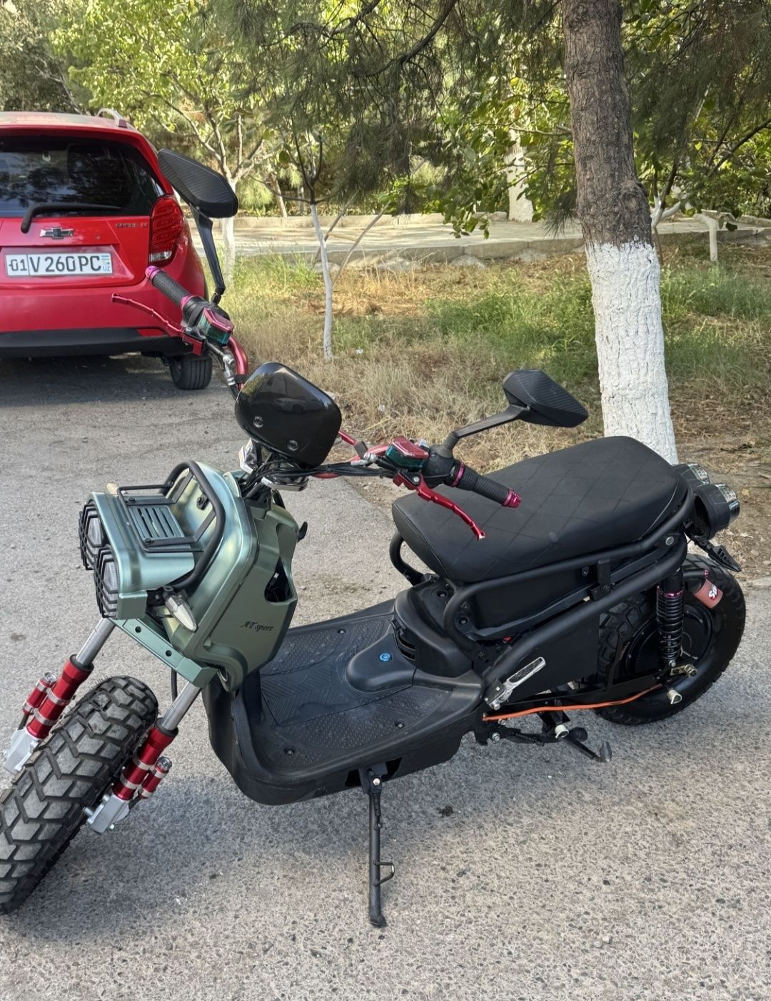 Tank vayeni sport bayk